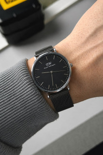 ساعت مچی دنیل ولینگتون (Daniel Wellington) بند حصیری اسپرت